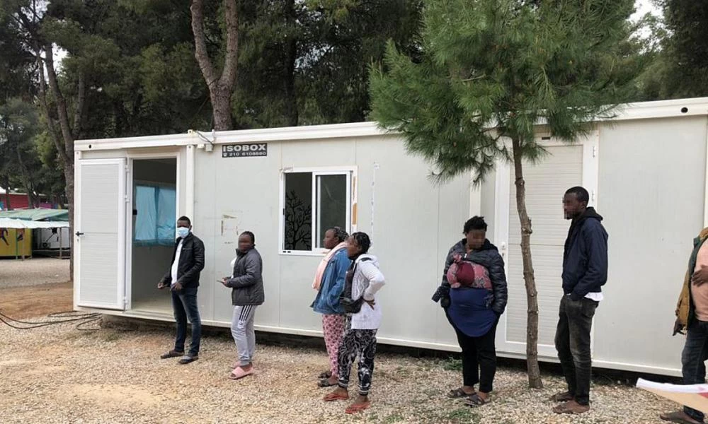 Διακοπή ασύλου για όσους παραβίασαν την καραντίνα προτείνει ο Μηταράκης